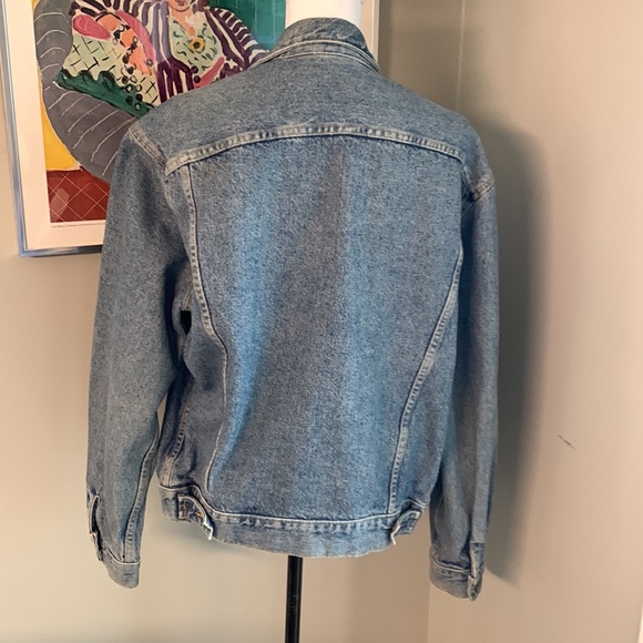 Vintage Guess Jean Jacket - Picture 4 of 7